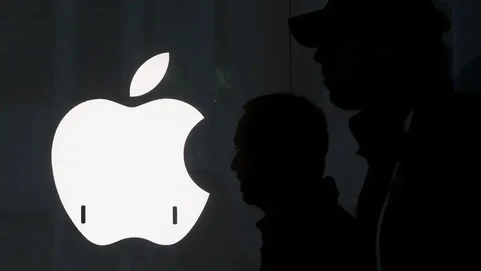 U.S. Government Shutdown: A Golden Opportunity for Apple and Amazon