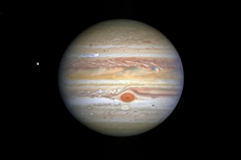 A Spectacular Winter Sky Show: Jupiter Shines at Its Brightest