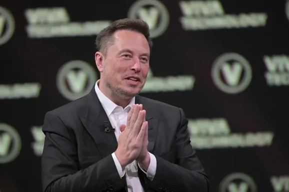 Elon Musk wins an $878 billion compensation package from Tesla