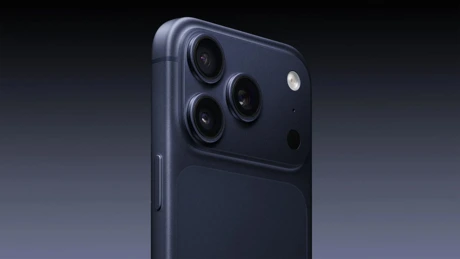 iPhone 18 Might Be Late… But It Could Be Worth the Wait