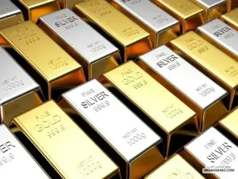 Gold Falls Below $3,950 as Safe-Haven Demand Declines